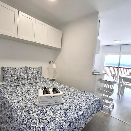 Apartment 1ª Linea De Mar -wifi- Aire Acondicionado
