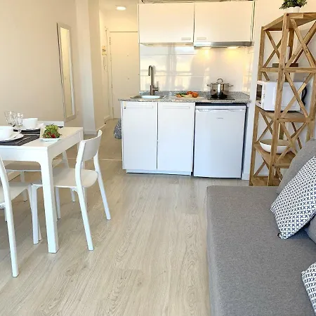 1ª Linea De Mar -wifi- Aire Acondicionado Apartment